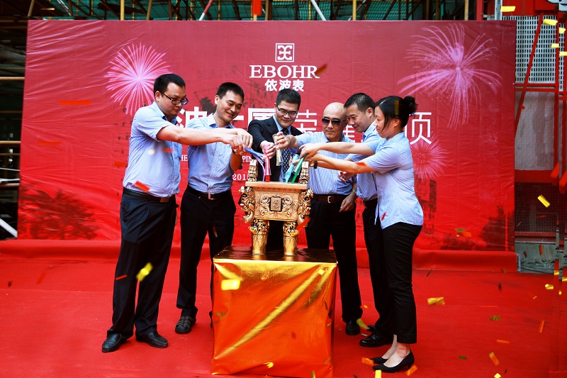 http://m.baiduipfs.com/zhuanti/pic/2019-09/18/39d20c84-1950-4a33-a014-a1798fd8d678.jpg